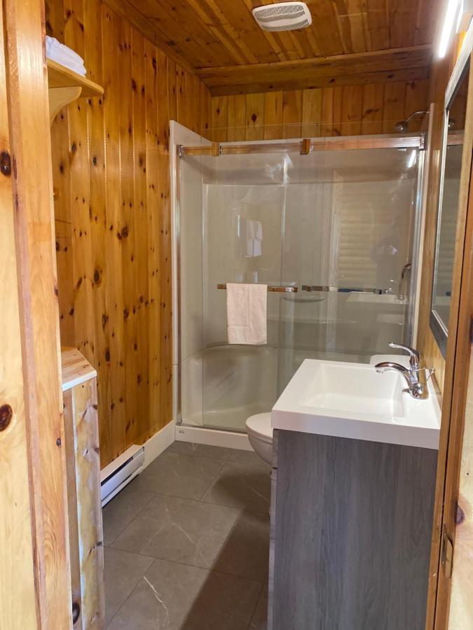 Adventures East Cottages And Campground Baddeck Inlet Exterior foto